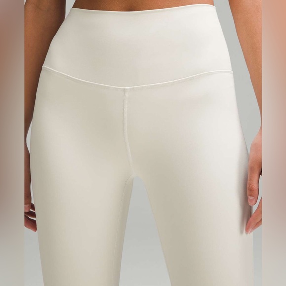 FEW LEFT*** NWT RARE Lululemon Align High-Rise Pants 25” in Bone size 4 - Picture 4 of 10